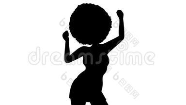 <strong>舞蹈</strong>剪影非洲女人。 又黑又白。 平面<strong>动画</strong>。 阿尔法通道